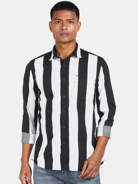 

Flying Machine Men Black & White Opaque Striped Pure Cotton Casual Shirt