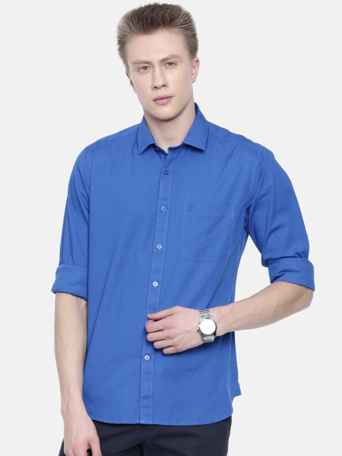 

Classic Polo Men Blue Slim Fit Opaque Cotton Casual Shirt