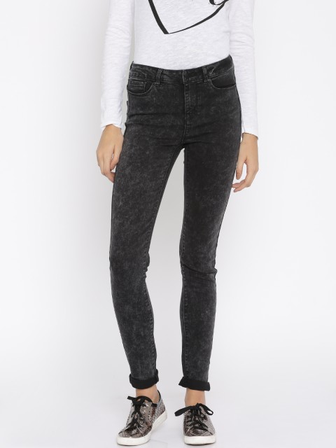 

Vero Moda Black Trousers
