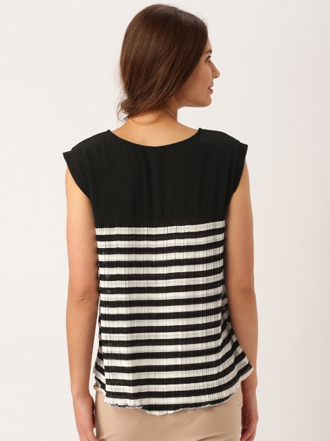 

DressBerry White & Black Colourblocked Top