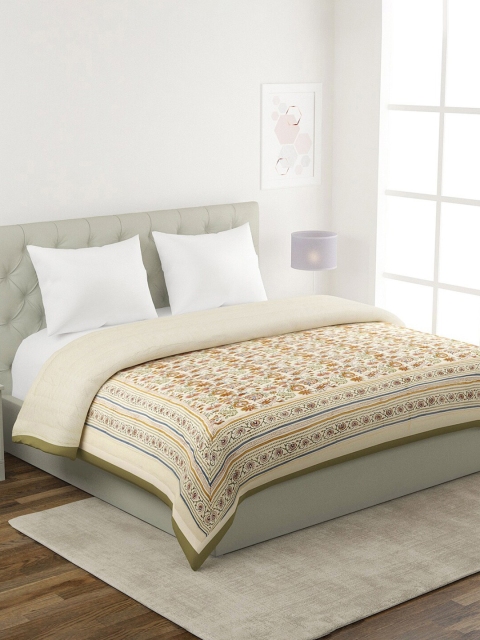 

Fabindia Yellow & Brown Floral Mild Winter 400 GSM Double Bed Quilt