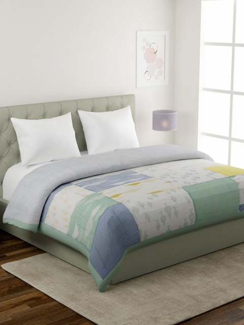 

Fabindia Blue & White Heavy Winter 400 GSM Single Bed Quilt