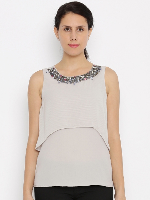 

Vero Moda Women Grey Solid Regular Top