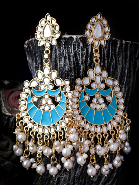 

MORKANTH JEWELLERY Blue & Gold-Toned Crescent Shaped Chandbalis Earrings
