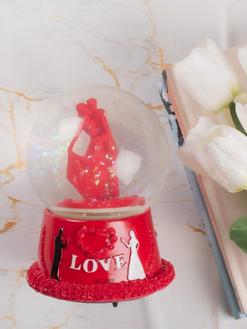 

Archies Red Premium Romantic Lovers Statue Showpiece