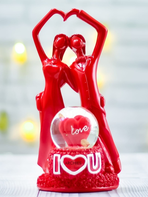

Archies Red Premium Romantic Lovers Statue Showpiece
