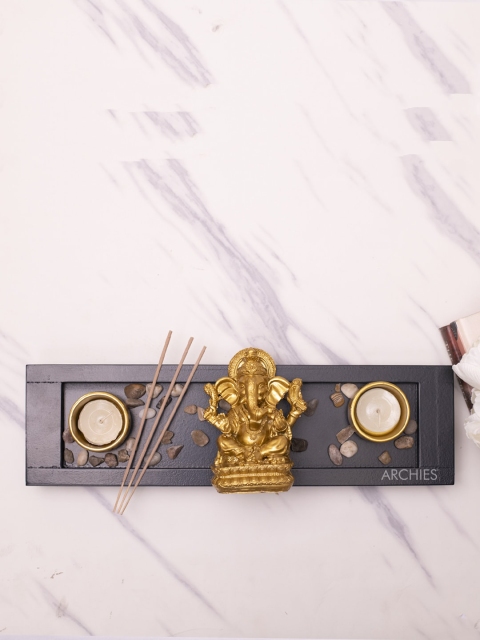 

Archies Gold-Toned Ganesha Zen Candle Set