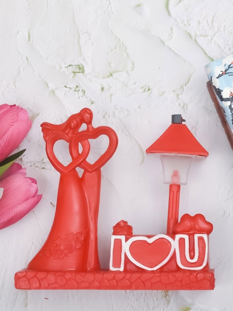 

Archies Red Premium Romantic Lovers Statue Showpiece