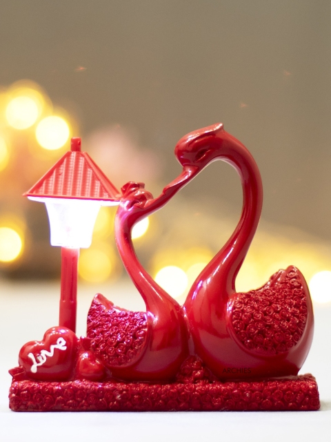

Archies Unisex Red Textured Swan Couple Showpiece
