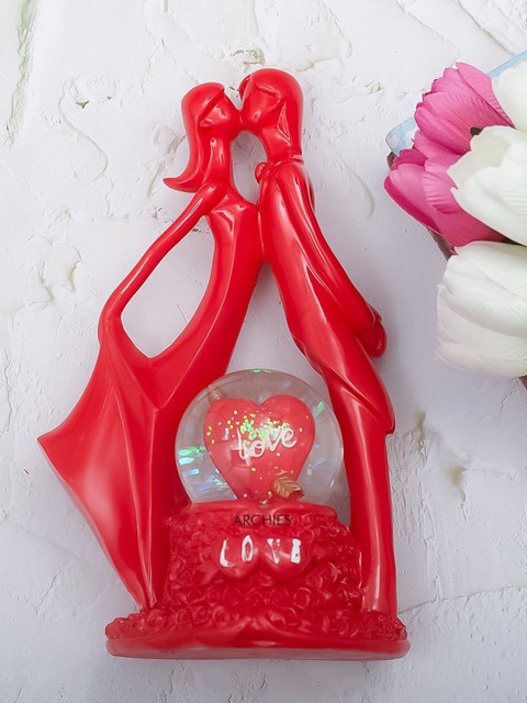 

Archies Red Premium Romantic Lovers Statue Showpiece