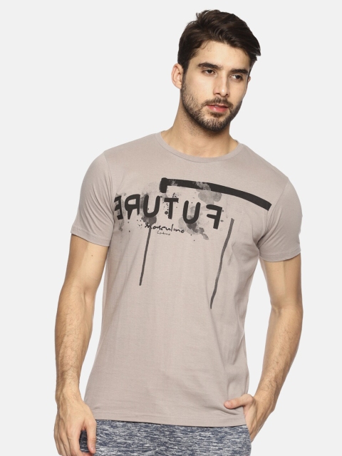 

Masculino Latino Men Grey & Black Typography Printed T-shirt