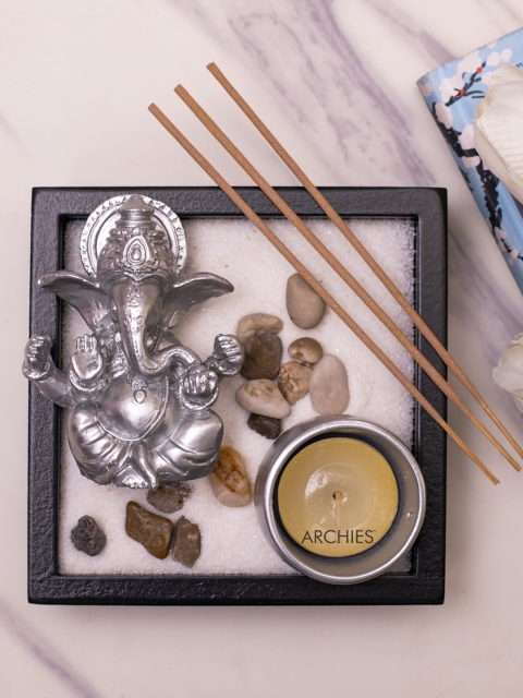 

Archies Silver-Toned Ganesha Zen Candle Set