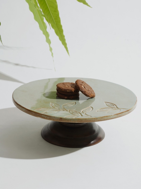 

Fabindia Green Ceramic Wood Zarqa Debossing Mallard One Tier Cake Stand