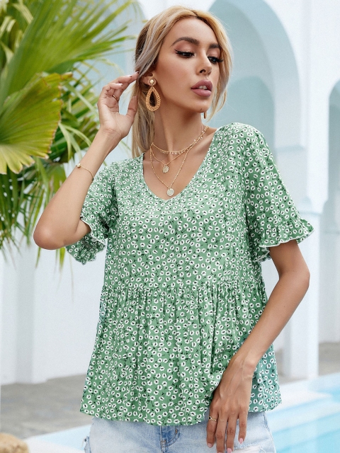 

URBANIC Green & White Floral Print A-Line Top