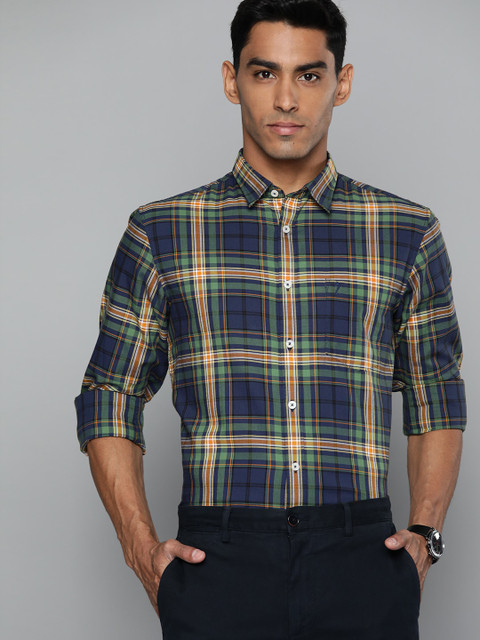 

Indian Terrain Men Blue Slim Fit Tartan Checked Casual Shirt