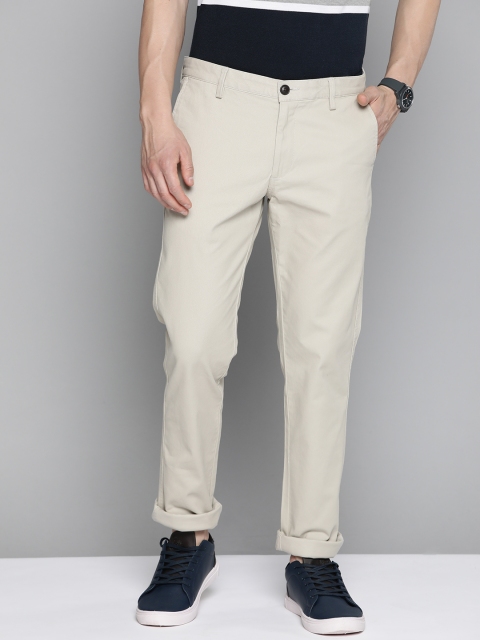 

Indian Terrain Men Beige Solid Brooklyn Slim Fit Trousers