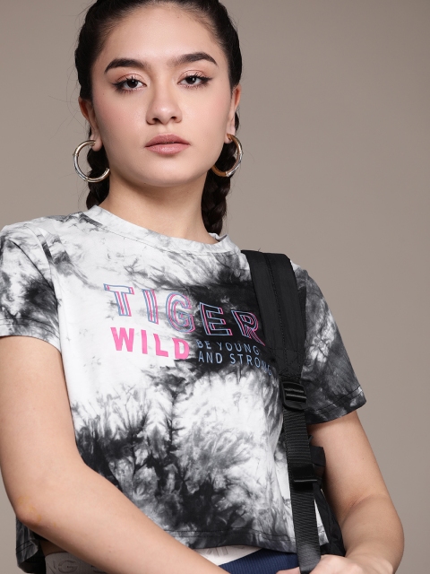 

URBANIC Women Off White & Black Cotton Dyed T-shirt