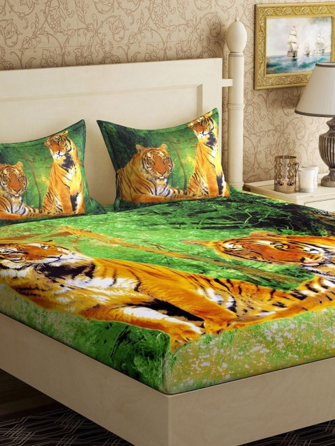 

Varde Green & Brown 140 TC King Bedsheet with 2 Pillow Covers