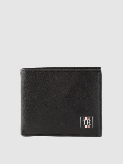 

Tommy Hilfiger Men Black Leather Two Fold Wallet