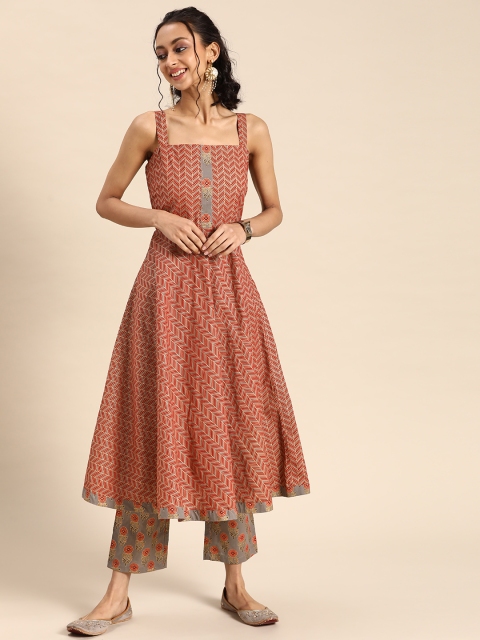 

MABISH by Sonal Jain Women Rust Printed Regular Kurta with Palazzos