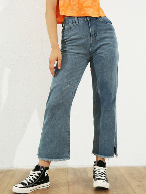 

URBANIC Women Blue Cotton Straight Fit High-Rise Low Distress Embroidered Cropped Jeans