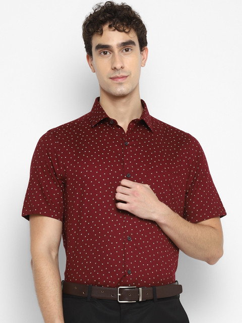 

Turtle Men Maroon Opaque Printed Formal Shirt