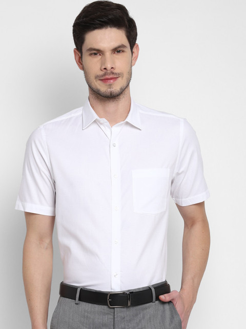 

Turtle Men White Opaque Formal Shirt