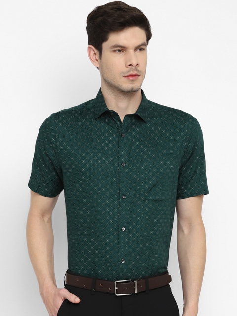 

Turtle Men Green Opaque Printed Formal Shirt