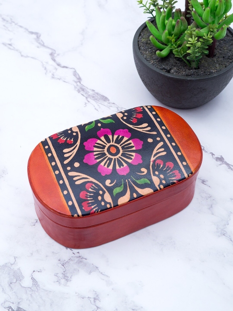 

Golden Peacock Brown Printed Rectangular Leather Jewellery Organizer Box