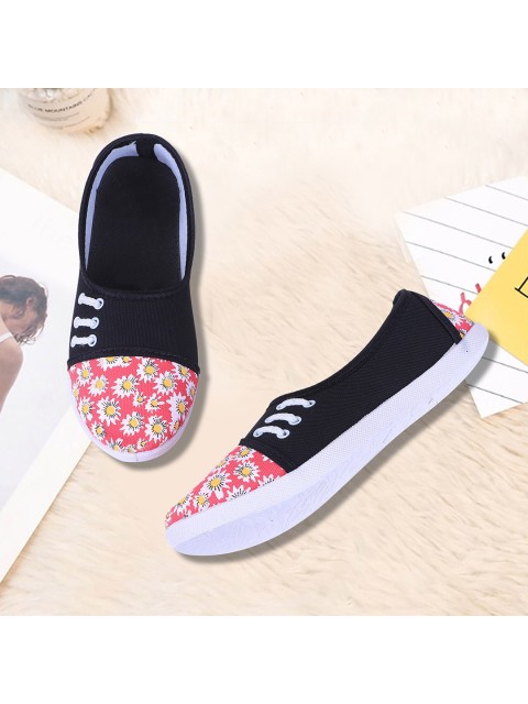 

FABBMATE Women Black & Peach Floral Printed Ballerinas Flats