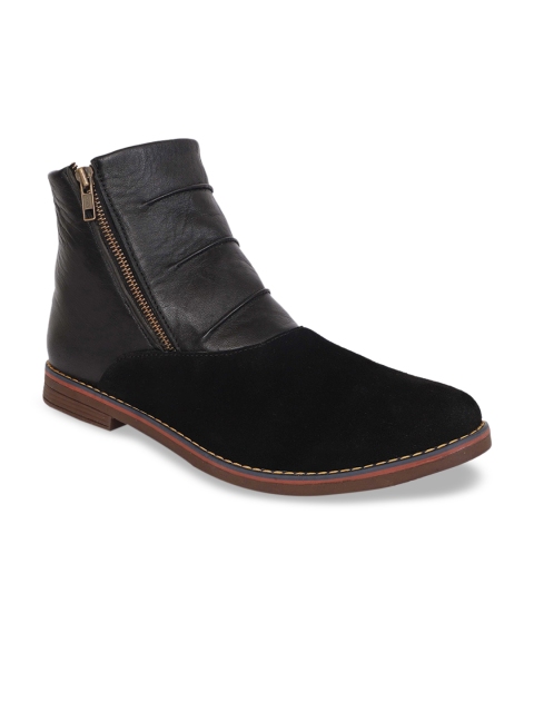 

Woakers Men Black Textured Leather Flat Boots