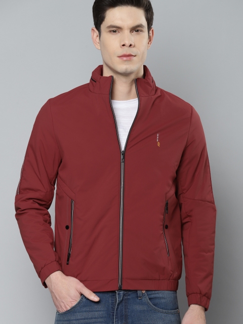 

Fort Collins Men Maroon Solid Padded Jacket