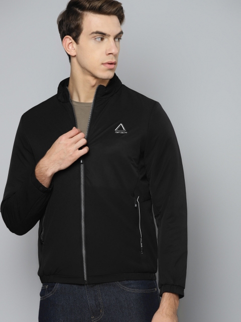 

Fort Collins Men Black Solid Lightweight Padded Jacket