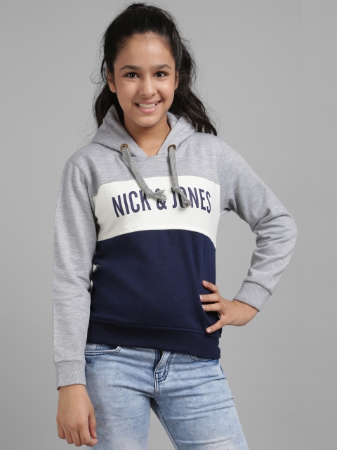 

Nick and Jones Boys Grey Melange & Navy Blue Colourblocked Hooded Sweatshirt