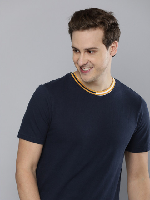 

Mast & Harbour Men Navy Blue Solid Pure Cotton T-shirt