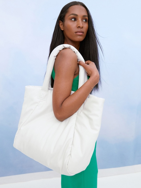 

H&M Women White & Beige Solid Padded Shopper