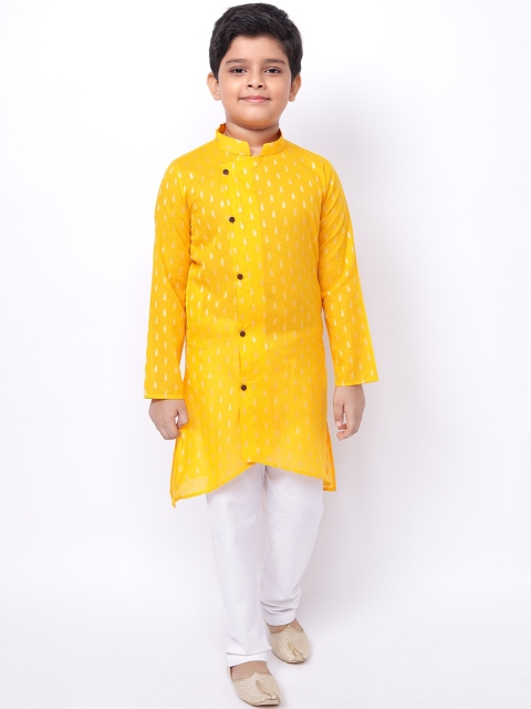 

NAMASKAR Boys Yellow Geometric Kurta