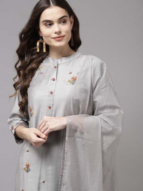 

Indo Era Women Grey Floral Embroidered Regular Kurta with Trousers & With Dupatta