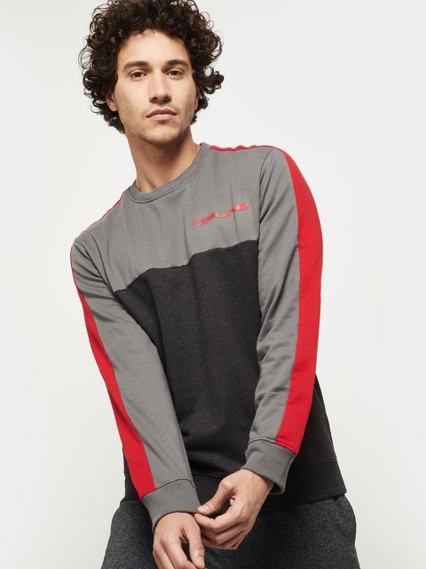 

max Men Charcoal Colourblocked Sweatshirt
