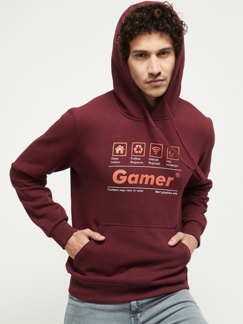

max Men Red Printed Hooded Sweatshirt