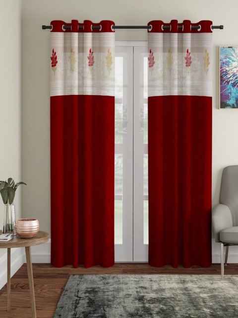 

Molly & Michel Maroon & Off White Set of 2 Ethnic Motifs Door Curtains