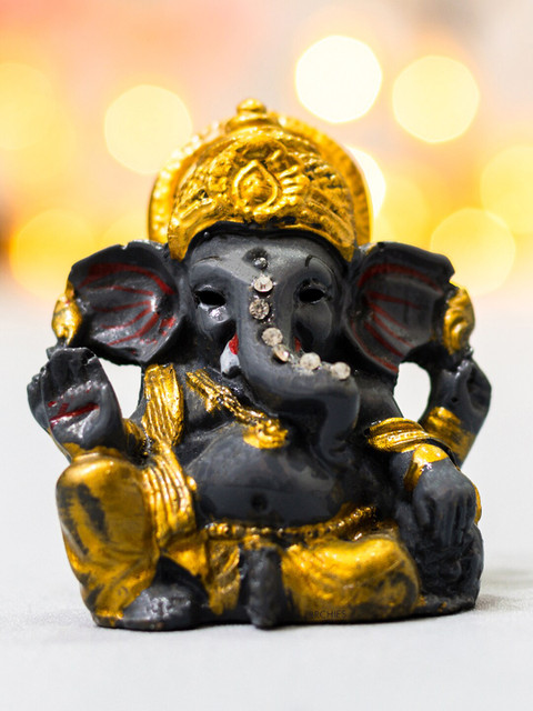 

Archies Gold-Toned & Grey Embellished Ganesha Idol with Diwali Aarti Scroll, 3D Greeting Card & 10 Diyas