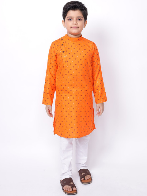 

NAMASKAR Boys Orange & White Ethnic Motifs Printed Angrakha Pure Cotton Kurta with Pyjamas