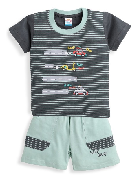 

AMUL Kandyfloss Boys Green & Blue Printed T-shirt with Shorts