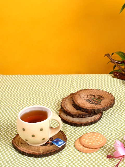 

AAKRITI ART CREATIONS Set Of 4 Brown Tribal Painted Handcrafted Wooden Round Coasters