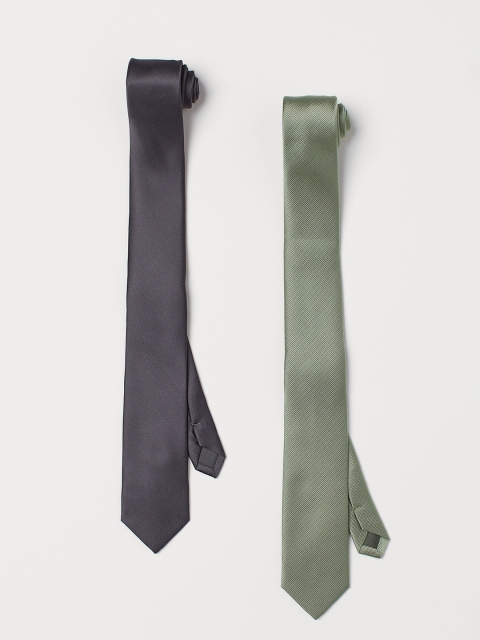 

H&M Men Black & Green 2-Pack Ties