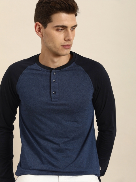 

INVICTUS Men Blue Colourblocked Henley Neck Raglan Sleeve Casual T-shirt
