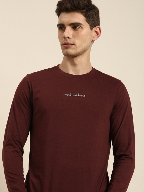 

INVICTUS Men Maroon Typography Printed Round-Neck Casual T-shirt
