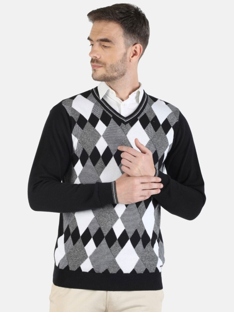 

Monte Carlo Men Black & White Argyle Patterned Cotton Pullover Sweater