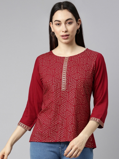 

Selvia Maroon Geometric Regular Top